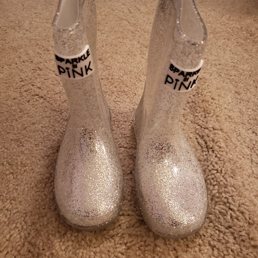 NEW silver/clear Rainboots
